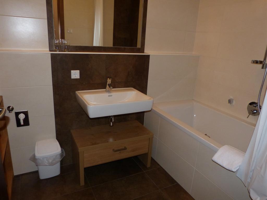 קפרון Apartman Fuerth חדר תמונה